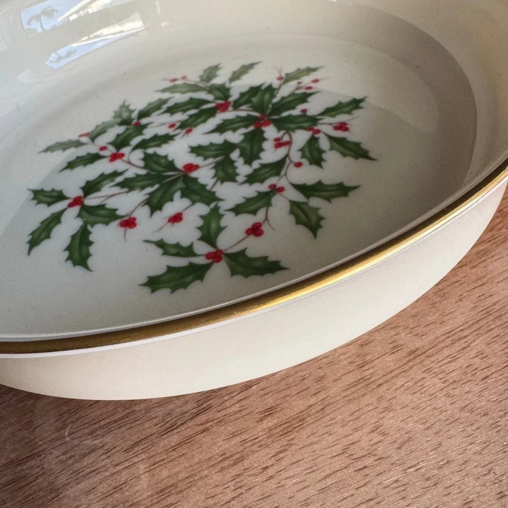 VTG Lenox Shallow Soup Bowl Ivory Holly Leaves Gold Trim Christmas Holiday